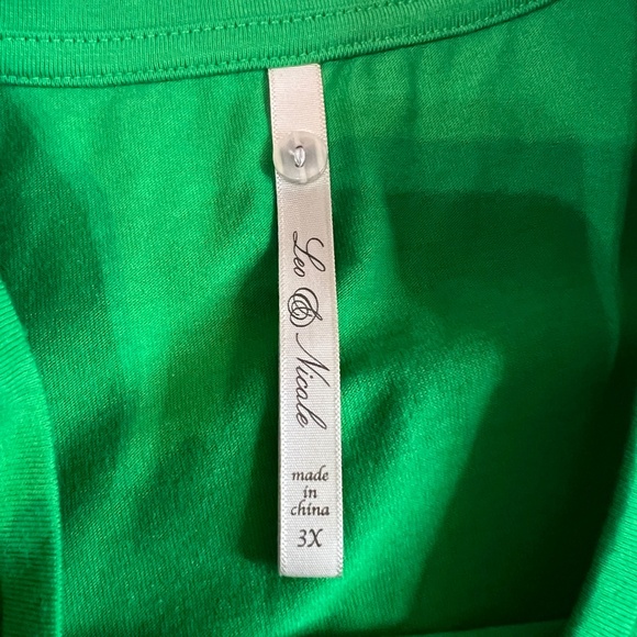 NWT Leo & Nicole Woman Kelly Green Short Sleeve T-Shirt Cotton Blend Size 3X - Picture 8 of 9